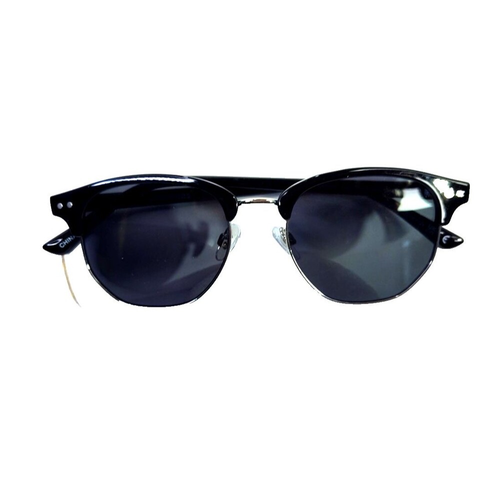 Dockers Mens Black Silver OL1124 Sunglasses Cat Eye Round Frames  50-13-139 VGC
